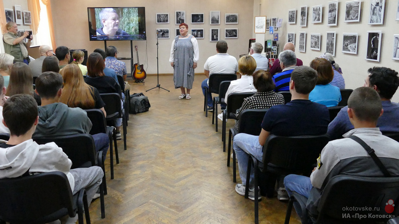 В музейном комплексе Котовска представили черно-белые истории фотографа-любителя Алексея Герасина.